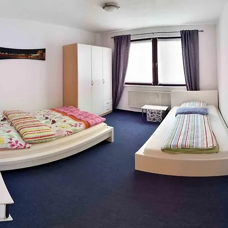 דירה Wohnen Im Gemuetlichem Ambiente